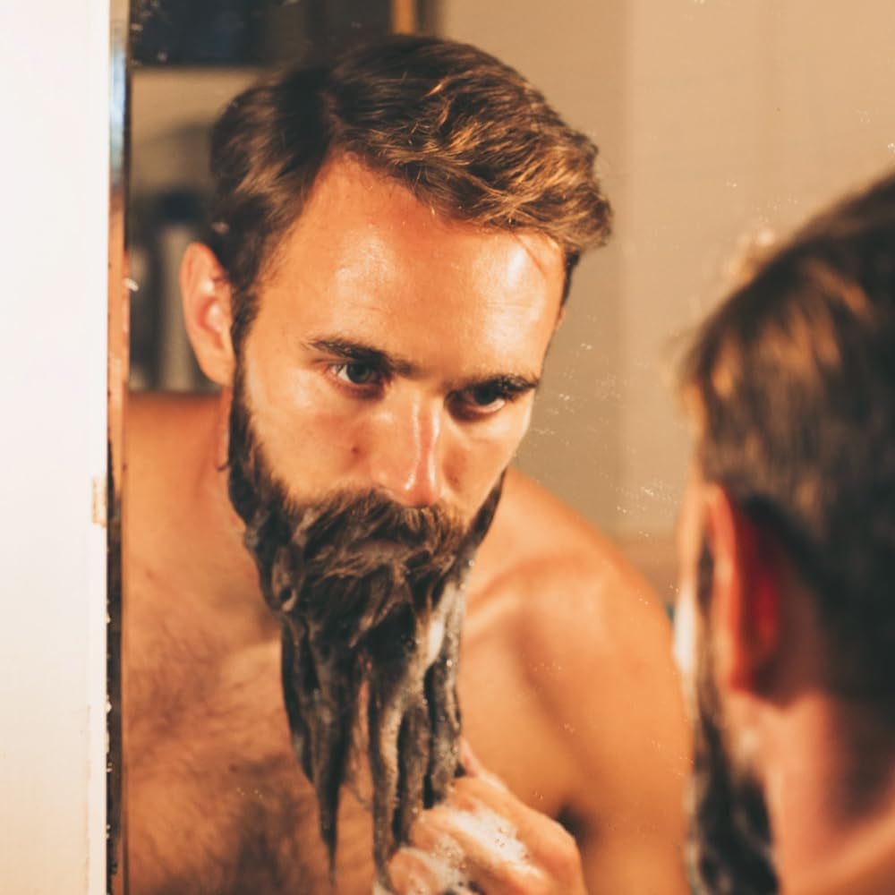 Beard Shampoo Wash, Infused with Green Tea & Natural Ingredients to Cleanse and Soften Beard – 8 Oz. Made in USA – Sandalwood